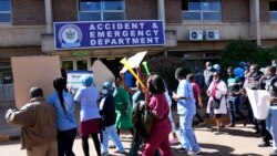 Les élus du Zimbabwe adoptent une loi qui restreint le droit de grève des agents de la santé