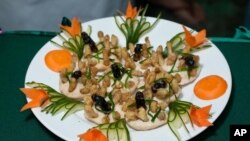 Makanan yang dibuat dari serangga. (Foto: Dok)