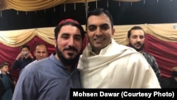 منظور پشتین و محسن داور 