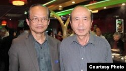 រូបឯកសារ៖ លោក សុក សុផាត (ឆ្វេង) ប្រធាន​គណបក្ស​សង្គ្រោះ​ជាតិ​នៅ​ប្រទេស​បារាំង។ (រូបថត​ផ្តល់ឲ្យ)