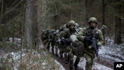 ლიტველი სამხედროები NATO-ს წვრთნებზე