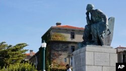 A statue of British colonialist Cecil John Rhodes is seen at the University of Cape Town near the city center of Cape Town, South Africa, March 17, 2015.