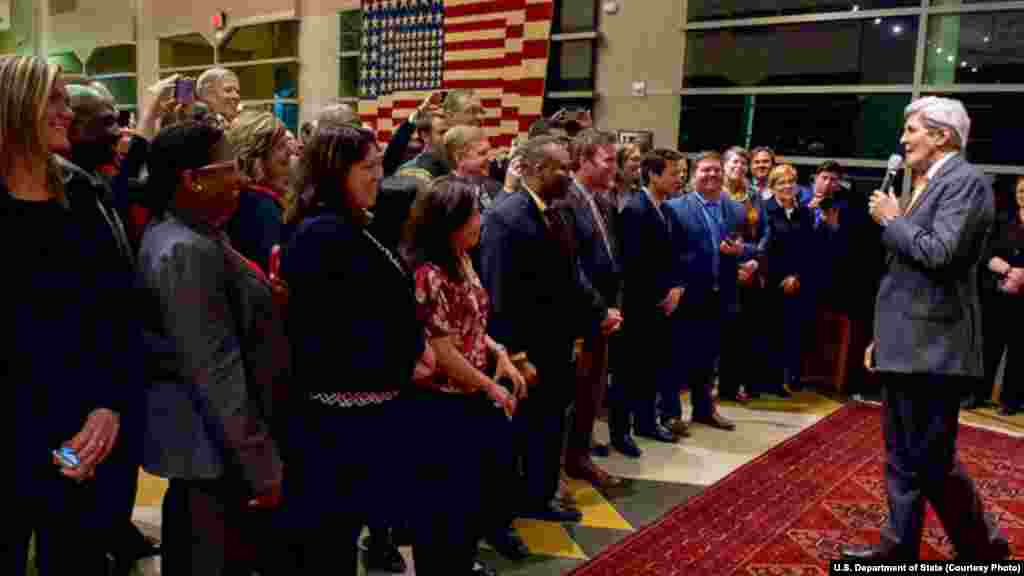 U.S. Secretary of State John Kerry addresses family members and staff at the U.S. Embassy in Kabul, Afghanistan, April 9, 2016. 