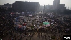 Unjuk rasa ribuan warga Mesir menyuarakan protes atas dekrit Presiden Morsi dengan berkumpul di Lapangan Tahrir, Kairo, telah memasuki hari ke-8, hari ini (30/11).