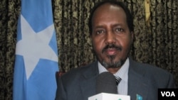 Presiden Somalia Hassan Sheikh Mohamud memuji kemenangan pasukannya atas pemberontak Al-Shabab di kota Kismayo (foto: dok). 