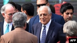 AQSh Davlat departamentiga ko'ra, maxsus vakil Zalmay Xalilzodning hozirgi asosiy maqsadi - Afg'onistonda barqarorlikni ta'minlashda muhim rol o'ynaydigan tomonlarni tinchlik muzokaralariga tayyorlash. 