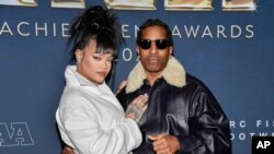 Foto Achiv: Rihanna ak A$AP Rocky, 4 Desanm 2024. 