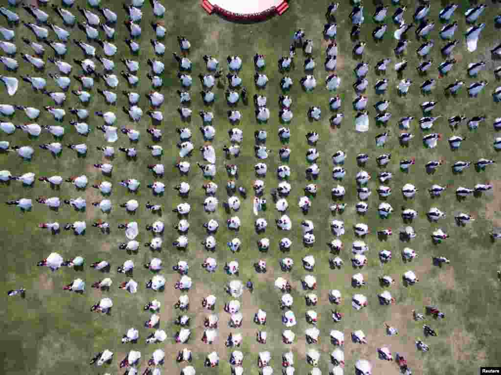 浙江杭州，大型集体婚礼
