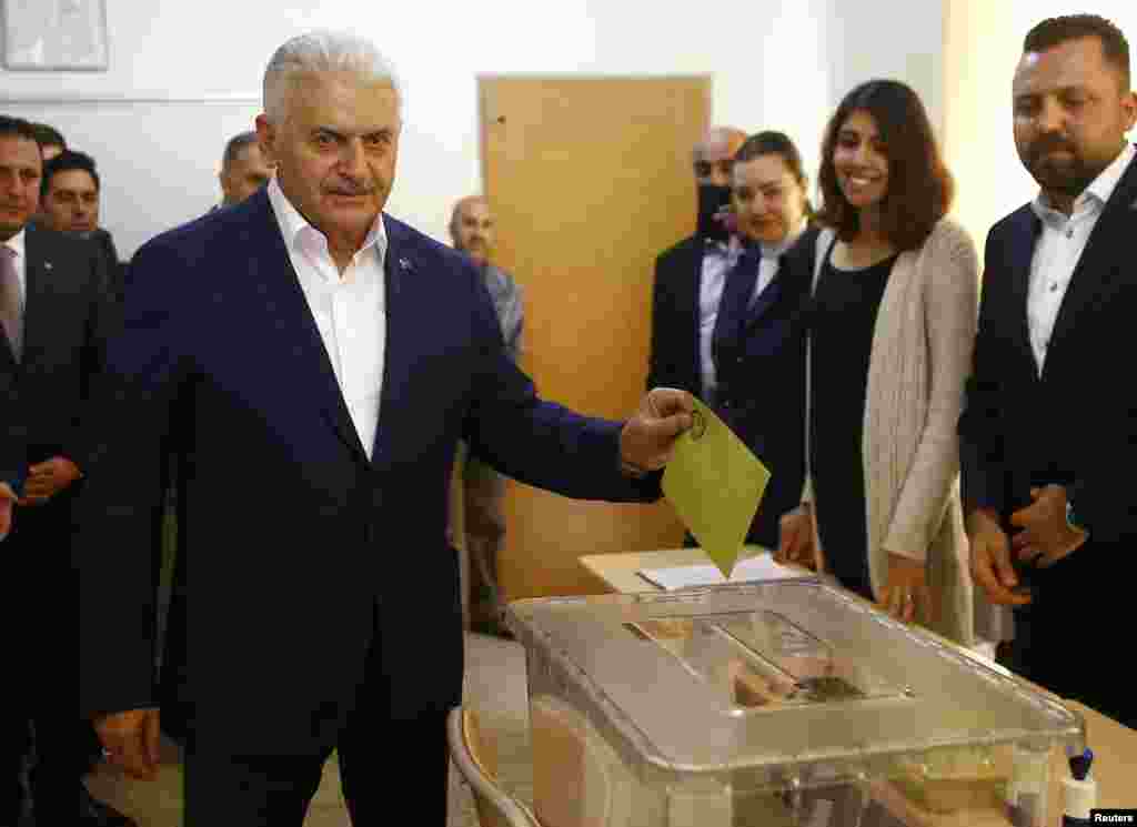 Bosh vazir Binali Yıldırım