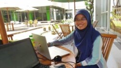 Dipta Bthari Candraruna, mahasiswi Program S2 Ilmu Teknologi Pangan UGM. (Foto: VOA/ Nurhadi)