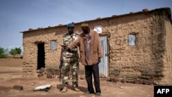 Fana a été le théâtre depuis 2018 d'une série de décapitations demeurées sans auteur ni mobile, dont la dernière en date remonte à août 2021.