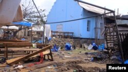 Kondisi dari gereja CEPAC di Kasindi, Republik Demokratik Kongo, yang porak poranda akibat aksi pengeboman yang dilakukan oleh kelompok ISIS, dalam foto yang diambil pada 16 Januari 2023. (Foto: Reuters/Stringer)