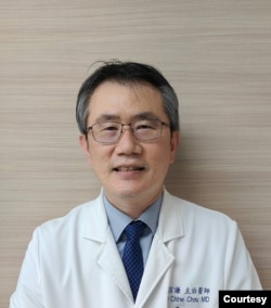 台北医学大学附设医院胸腔内科专任主治医师周百谦