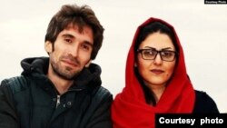 Araş Sadiqi və həyat yoldaşı Qülrox İrayi 