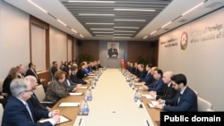 Ceyhun Bayramov İsrail XİN-in siyasi direktoru ilə görüşüb. (foto :Azərbaycan Xarici İşlər Nazirliyi)