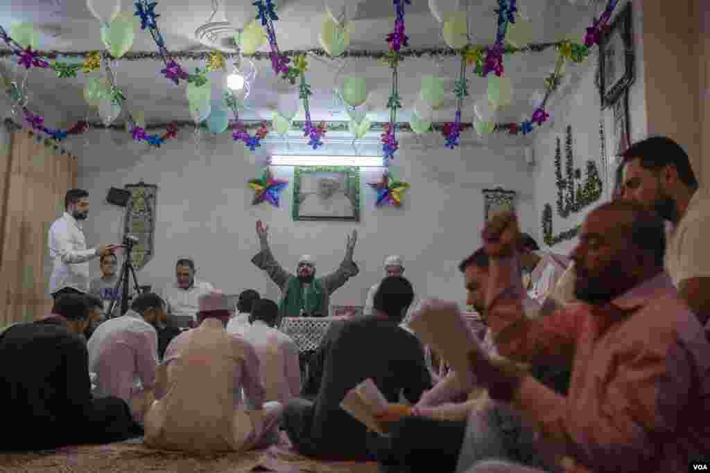 Sheikh Mostafa Zaghlol, a prominent leader of a Sufi sect, says, “Through our practices, we try to spread love and acceptance and cope with daily stress.” In Cairo, Oct. 7, 2022. (Hamada Elrasam/VOA)