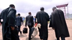 SML: RDC ezali kokoba kofunda Apple na bazuzi mpo na bozui na mayuya mabanga ya talo ma yango