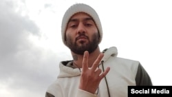  توماج صالحی، رپر معترض