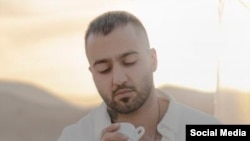 توماج صالحی، رپر محبوس در زندان دستگرد اصفهان