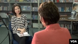 瑞洁接受VOA卫视专访