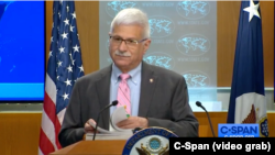 Trợ lý Ngoại trưởng Hoa Kỳ chuyên trách Dân chủ, Nhân quyền và Lao động Robert Destro