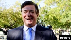 Paul Manafort departs U.S. District Court after a hearing in the first charges stemming from a special counsel investigation of possible Russian meddling in the 2016 presidential election, in Washington, Oct. 30, 2017. 