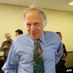 南加大东亚研究中心主任骆思典