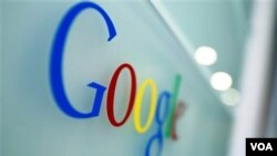 Microsoft menuduh Google menutup persaingan yang sehat terhadap mesin pencari internet produksi Microsoft, Bing.