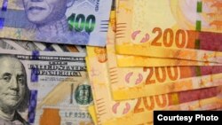 Des "pièces d'obligations" avaient déjà été introduites en 2014 pour les petits échanges au Zimbabwe.