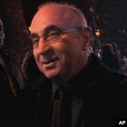 Actor Bob Hoskins at the London premiere for "A Christmas Carol"
