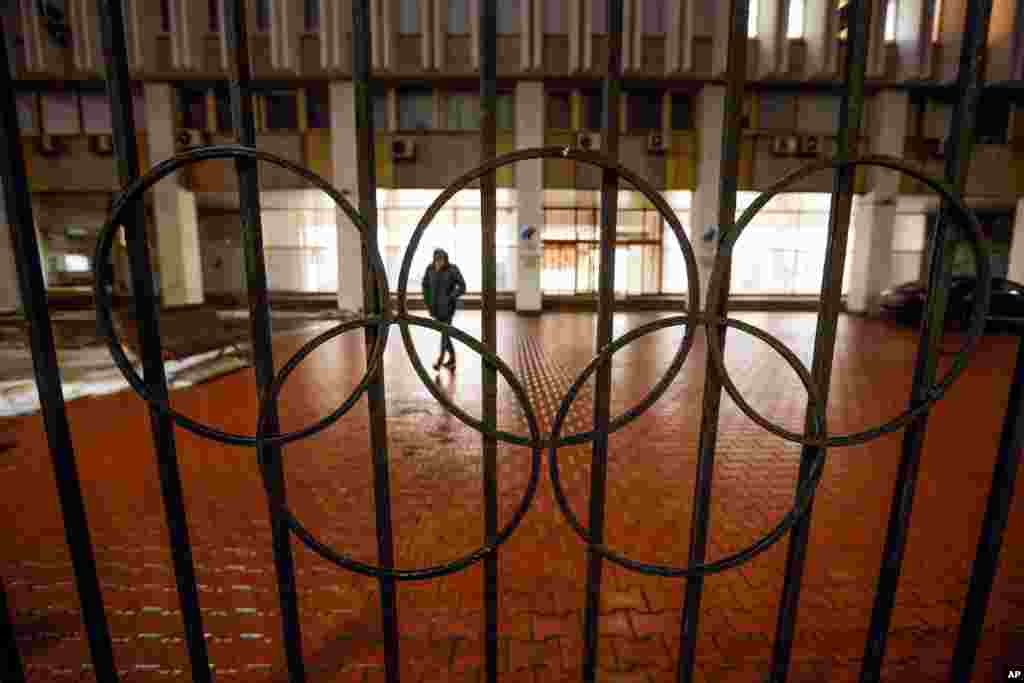 러시아 모스크바의 러시아올림픽위원회. 러시아 선수들의 불법약물 복용과 관련해 스위스의 스포츠 중재재판소는 내년 도쿄 하계올림픽과 2022년 베이징 동계올림픽 때 러시아 국기와 국가 사용을 금지했다. 