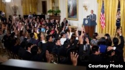 President Obama hosts a discussion with fellows from the Young Southeast Asian Leaders Initiative (YSEALI) Fellows Program on themes of civic engagement, environment and natural resources management and entrepreneurship, in the TK of the White House, June 1, 2015. (Official White House Photo by Chuck Kennedy) 