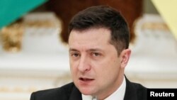 Presiden Ukraina Volodymyr Zelenskiy di Kyiv, Ukraina 14 Januari 2022. (Foto: REUTERS/Gleb Garanich)