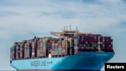 FILE PHOTO: Meli ya mizigo ya kikundi cha usafirishaji cha Maersk.