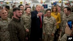 លោកប្រធានាធិបតី​ Donald Trump និងភរិយា Melania Trump ធ្វើដំណើរទស្សនកិច្ចទៅកាន់អ៊ីរ៉ាក់។ 