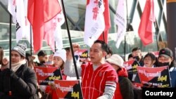 စစ်အာဏာသိမ်း(၄)နှစ်ပြည့်အဖြစ် တောင်ကိုရီးယားနိုင်ငံ ဆိုးလ်မြို့ မြန်မာသံရုံးရှေ့သို့ ချီတက်ဆန္ဒပြကြသူများ (Photo: NUG S Korea Branch)