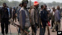 ‘Yan kato da gora, da mafarauta na amfani da bindigogin gargajiya wajen yin sintiri