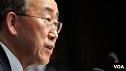 Sekjen PBB Ban Ki-moon mengunjungi Nigeria (22/5).
