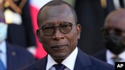 "La balle est dans le camp des autorités de fait, qui doivent donner des gages", a déclaré le président béninois Patrice Talon à propos du Niger, du Burkina Faso et du Mali.