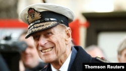영국 엘리자베스 2세 여왕의 남편인 필립공.