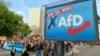 Arhiv - Pristalice AfD-a hodaju kroz Erfurt