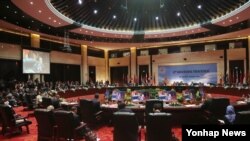 지난해 라오스 비엔티안 국립컨벤션센터(NCC)에서 아세안 지역안보 포럼(ARF)이 열리고 있다. 