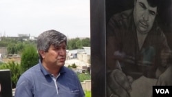 Əvəz Zeynallı (Arxiv foto, mənbə VOA)