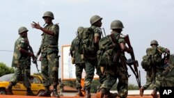 Les troupes africaines de la Minusca à Bangui le 5 décembre 2013.