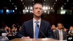 Direktor Fejsbuka Mark Zakerberg na svedočenju u Senatu