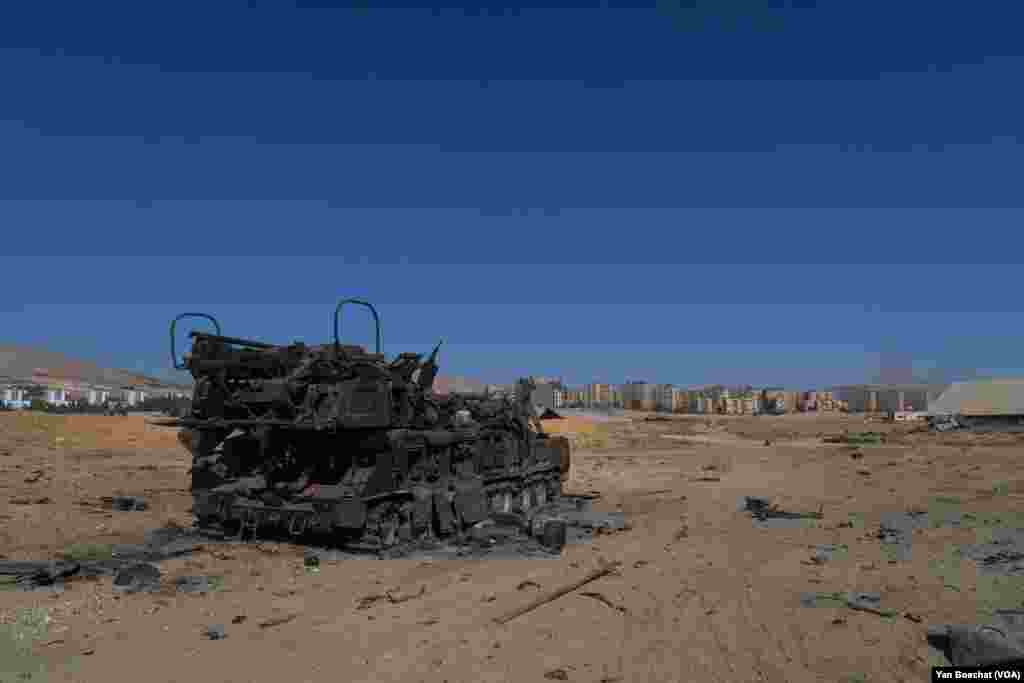 An air defense system that was operating inside the Mazzeh air base was destroyed by Israeli airstrikes last week, in Damascus, on Dec. 19, 2024. (Yan Boechat/VOA)