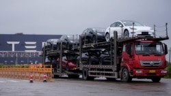 上海汽车厂陆续复工 分析人士：停工待料风险仍高