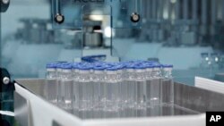 Vaksin COVID-19 produksi Novavax, dikembangkan dari protein berdasar prosedur standard (foto: dok). 