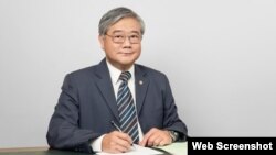 លោក ហុង លីម តំណាងរាស្ត្រ​មកពី​រដ្ឋ Victoria ប្រទេស​អូស្ត្រាលី។