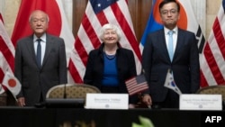 شماری از وزرای دارایی گروه هفت.